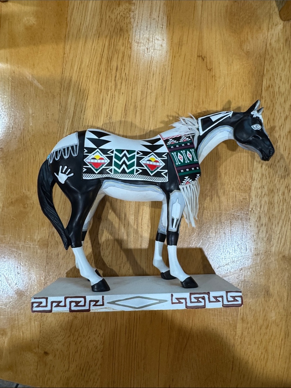 The trail of painted ponies